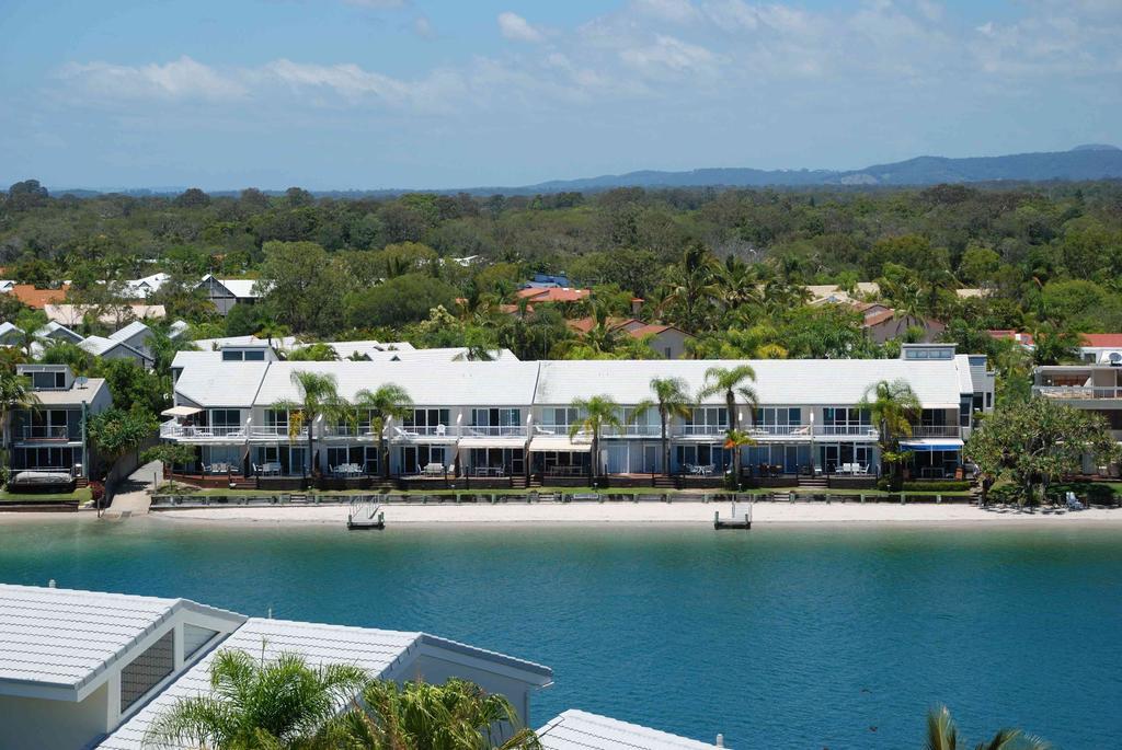 Skippers Cove Waterfront Resort Noosaville Bagian luar foto